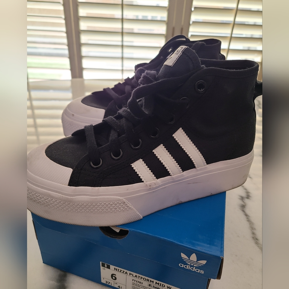 Adidas Nizza Platforms